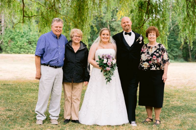 An intimate photo with grandparents. | Trung Phan Photography